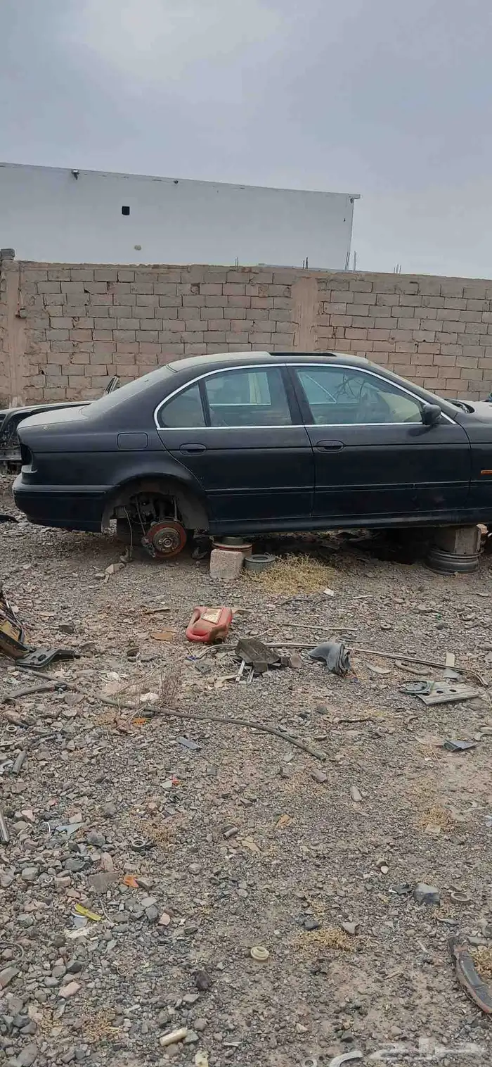 مؤسسة سمير الحازمي نوفر قطع غيار BMWe39 ومرسيدس w220 3