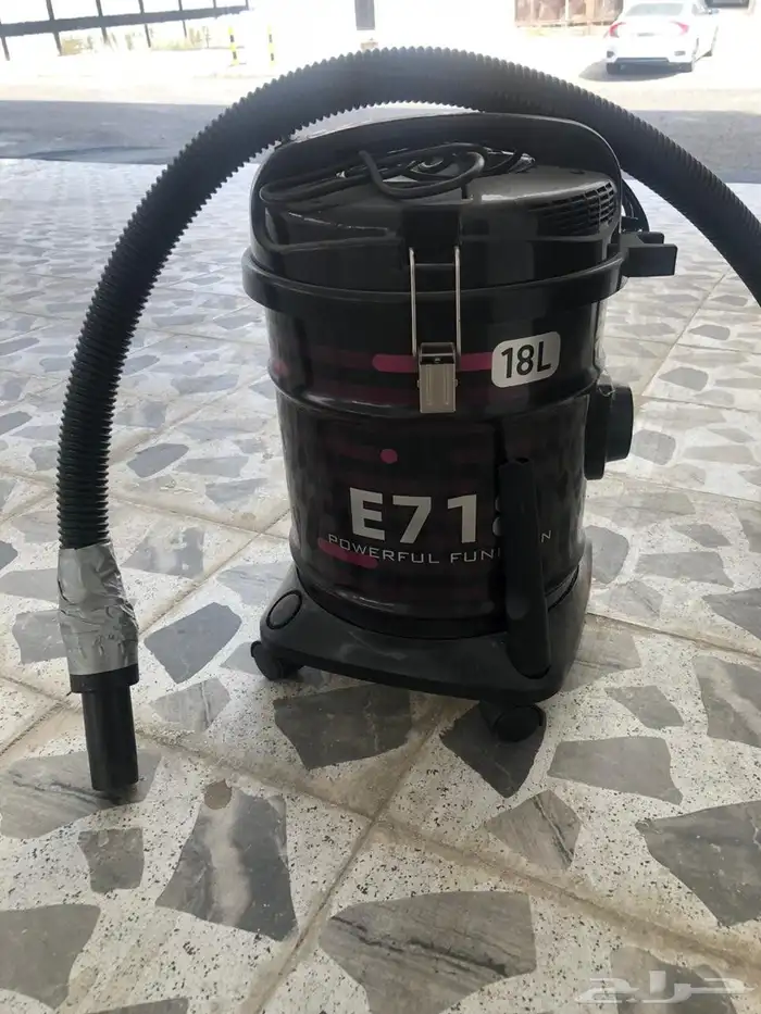 للبيع مكنسه كهربائيه وسخان حمام30Lومكبس تقفيل اكياس 0