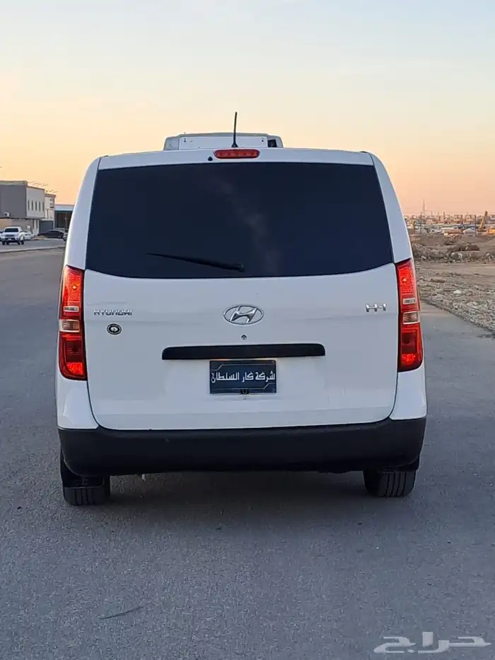 هيونداي H1 2017 11