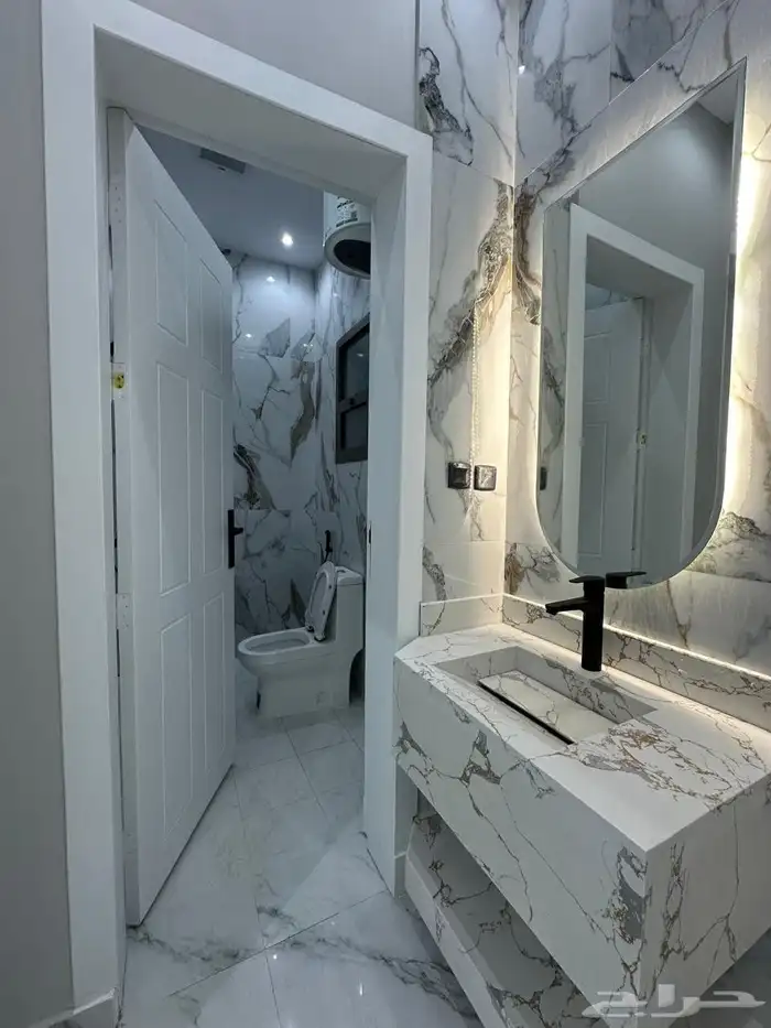 شقة في عمارة سكني بالدور الارضي 5 غرف وصالة ب 800 الف جديدة 4
