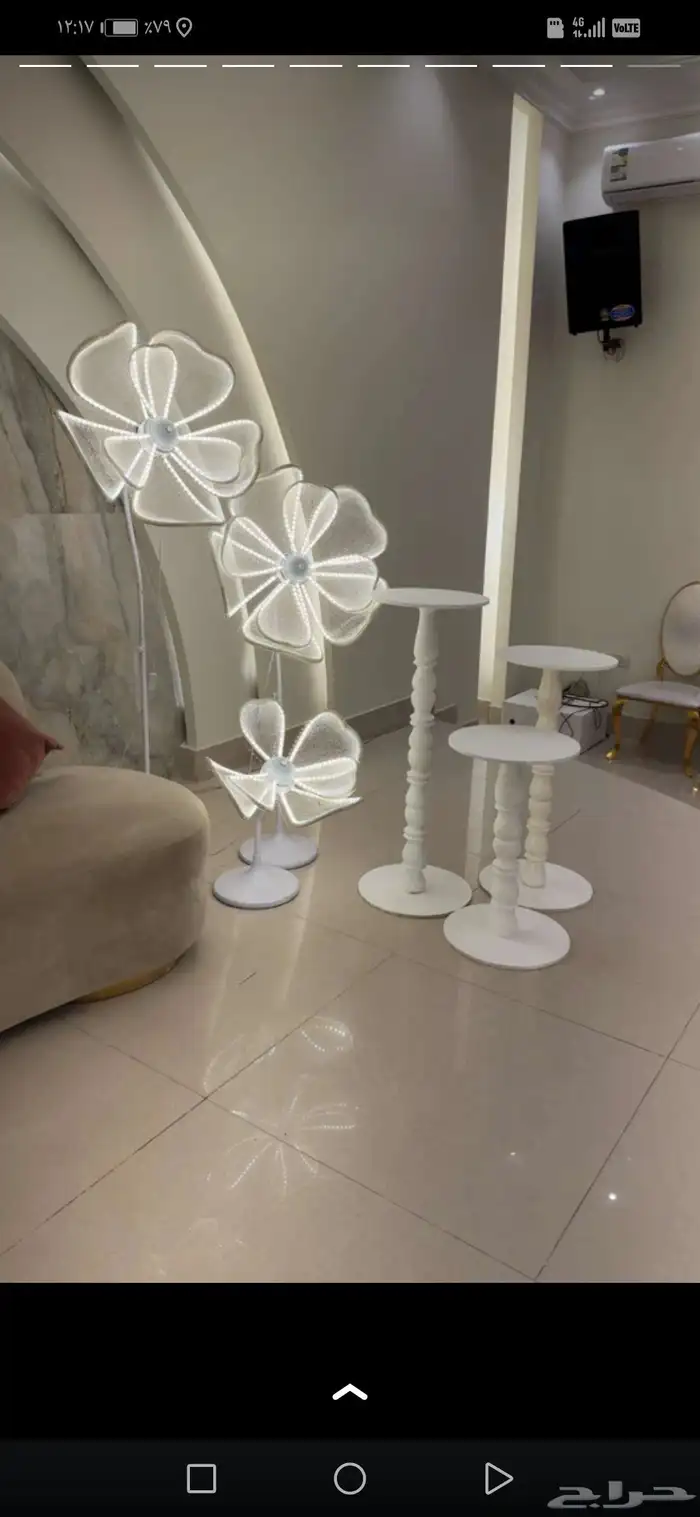 للحفلات والمناسبات قهوجينن وصبابين كراسي بنوعها اطولات بأنوا 2