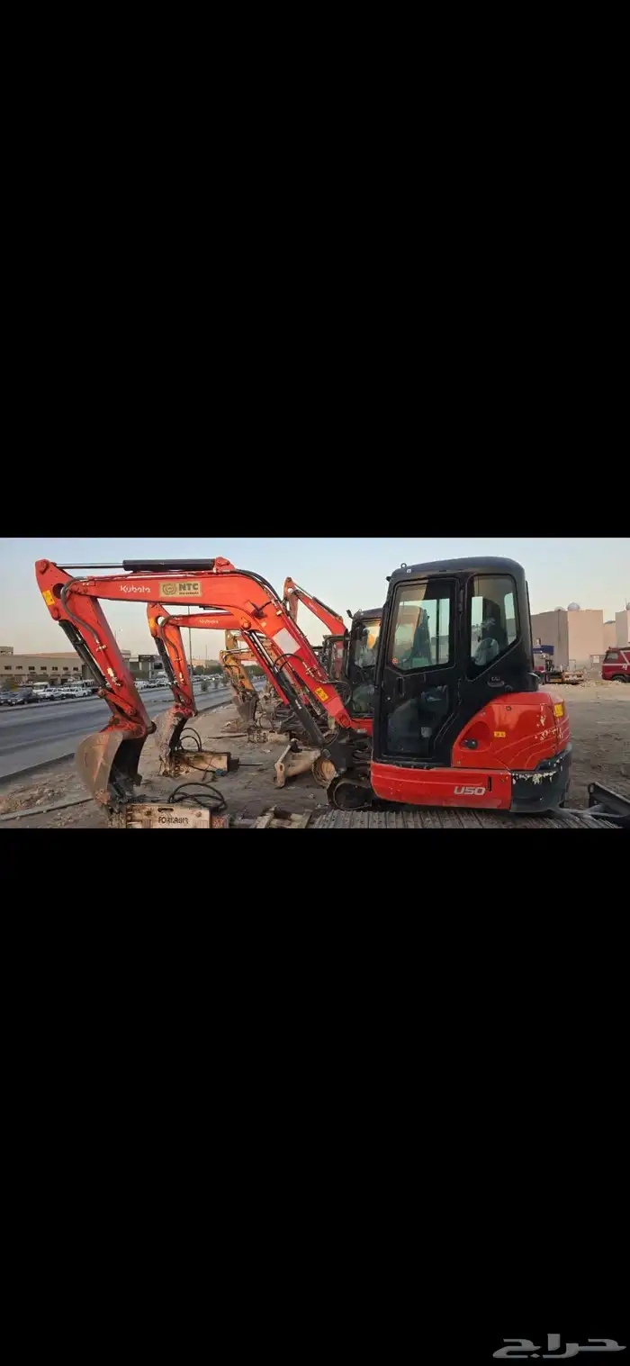 سطحه ورافعه لتنزيل البظائع في اي وقت ومكان 4
