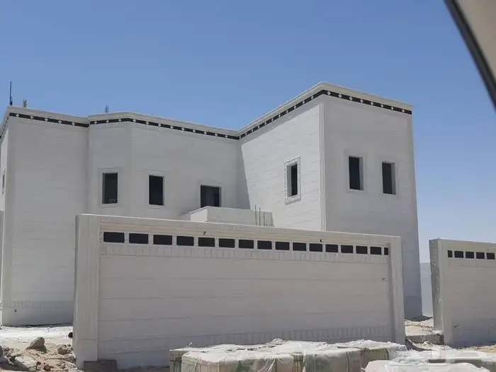 تصميم الحجر الطبيعي باالاسمنت الابيض وبطحاء بيضاء 1