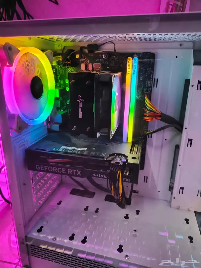 i7 12700F RTX 4060 16GB RAM 3