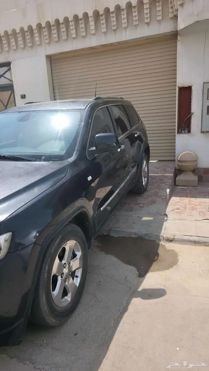 grand cherokee limited v8 2011 HIMI 6