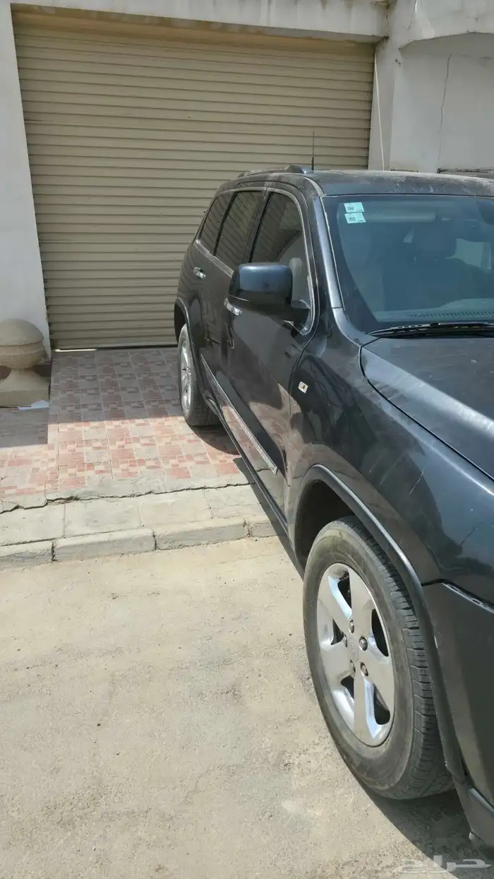 grand cherokee limited v8 2011 HIMI 5
