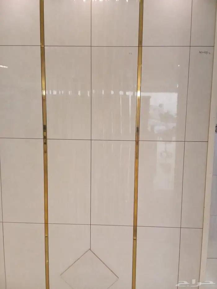 معلم بلاط بجميع انوعها اتصل نصل باقرب وقت رقم جول93 05560659 7