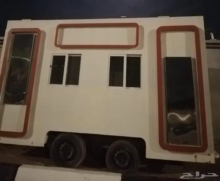 فود ترك للايجار بالشهر مع المعدات 0