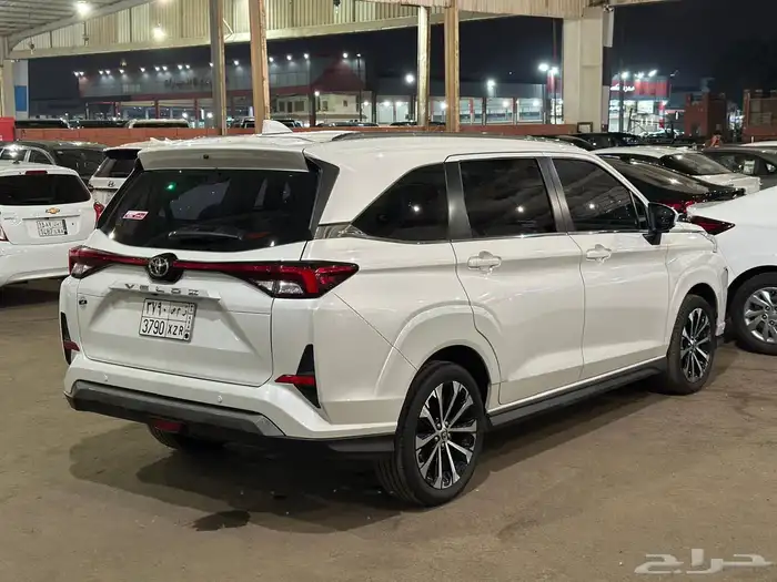 تويوتا فيلوز 2024 GLX شبه الجديد 5