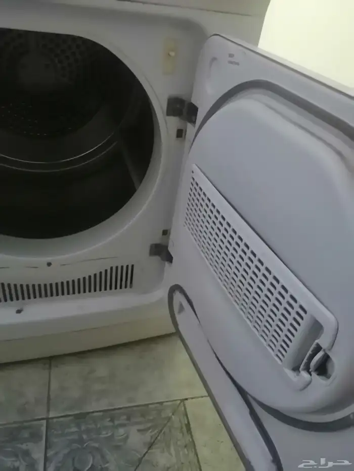 مجفف ملابس مع جميع خاصيات التجفيف حاجه بسم الله ربنا يبارك ل 2