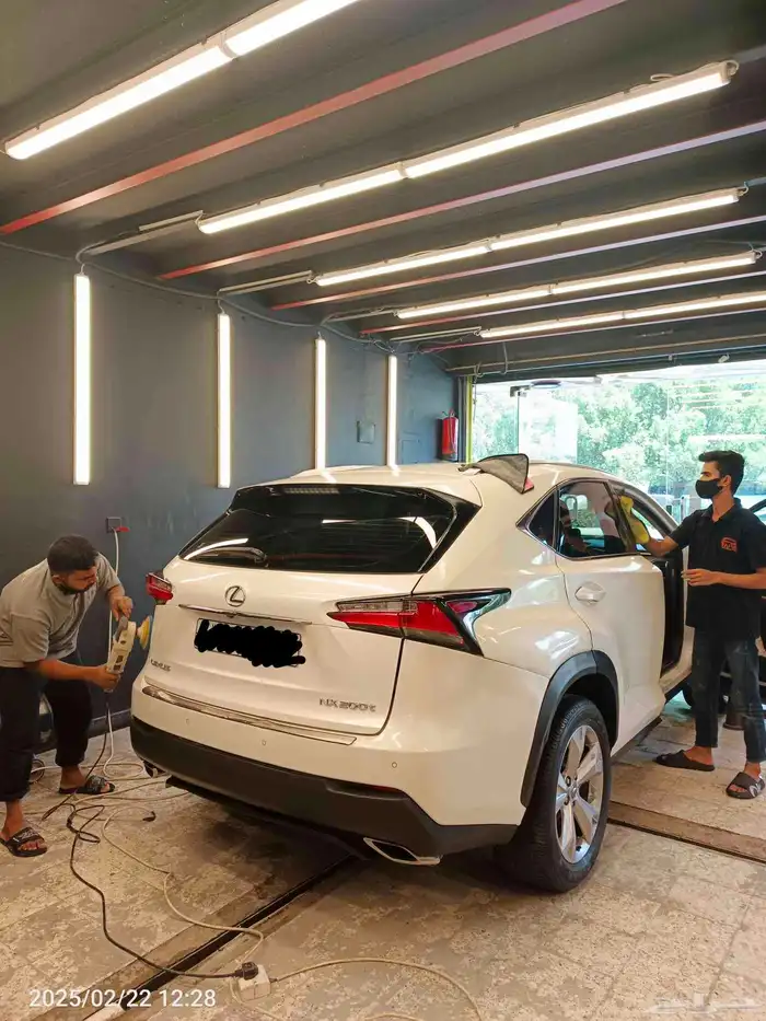 لكزس NX200t 4