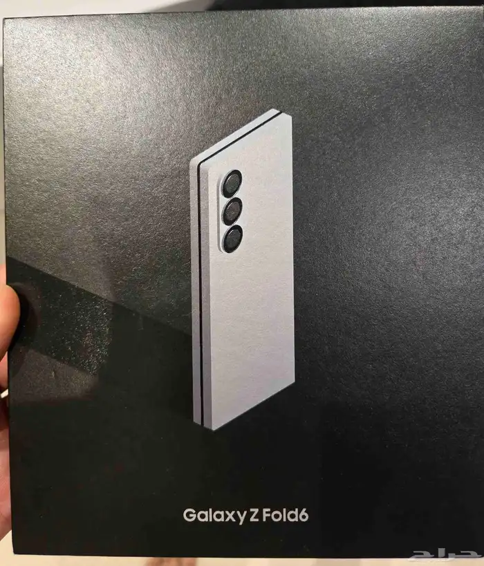 Fold 6 silver 2025 0