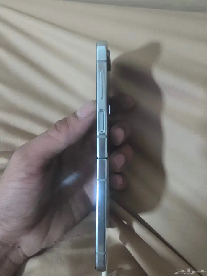 جهاز سامسونج يحتاج إلى شاشة 3