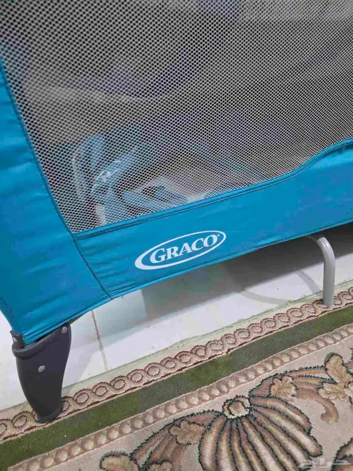سرير اطفال ماركة GRACO وكرسي سياره للاطفال جديد 2
