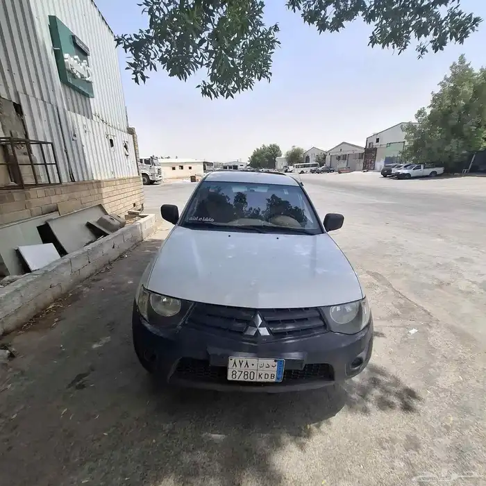 متسوبيشي L200 مديل2015 نظيف (ديزل) 3