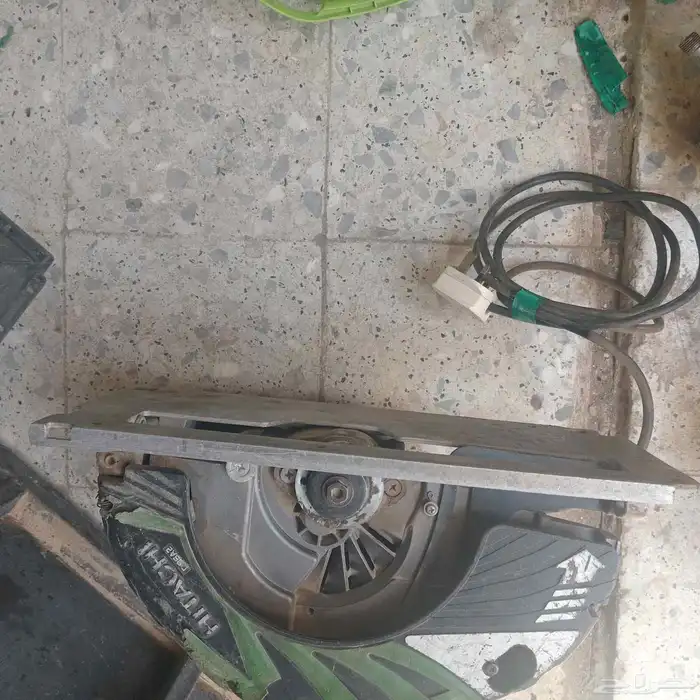 منشارخشب هيتاش صنع ماليزيا حجم كبير شرط شغال 1