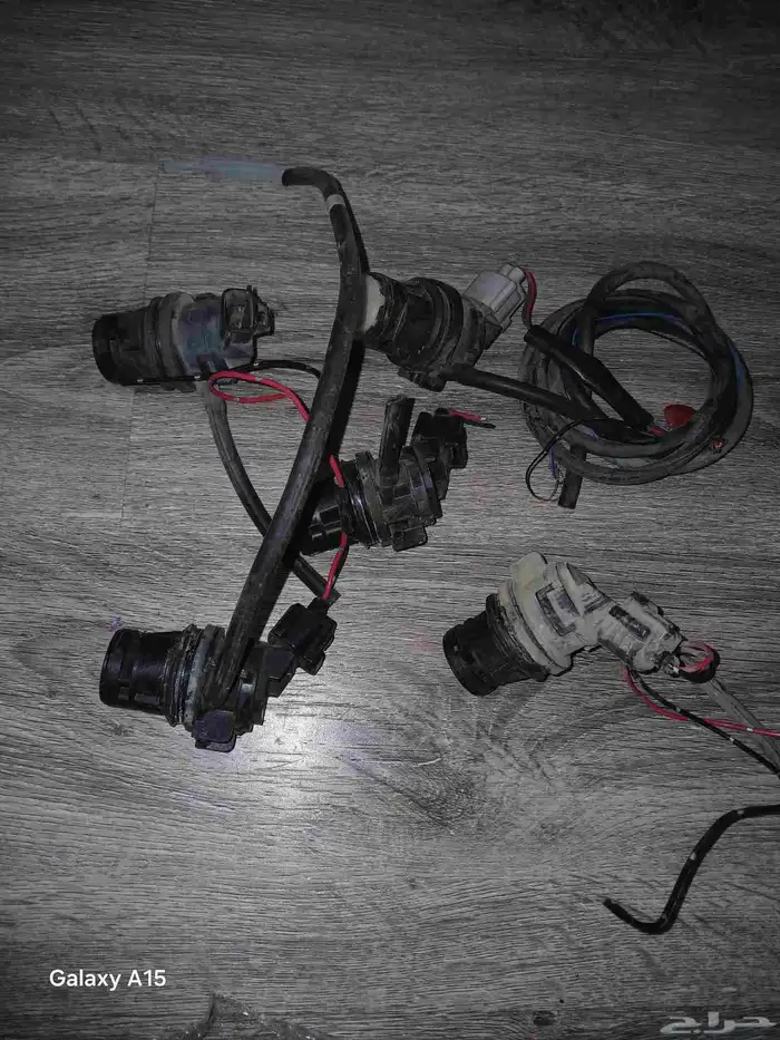 للبيع دينمو مساحات كامري من موديل 2003 الي 2011 0