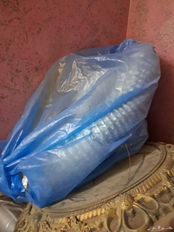 شفاط مطبخ مع التوصيله الخارجيه وثلاجه ثلا رفوف 1