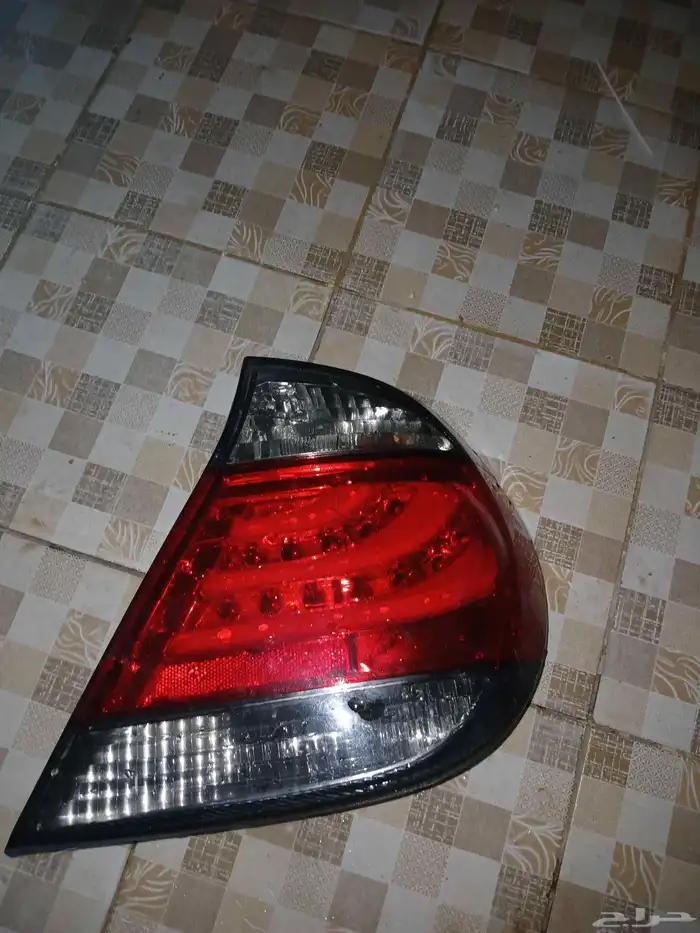 للبيع اسطب كامري من 2003 الى 2006 1