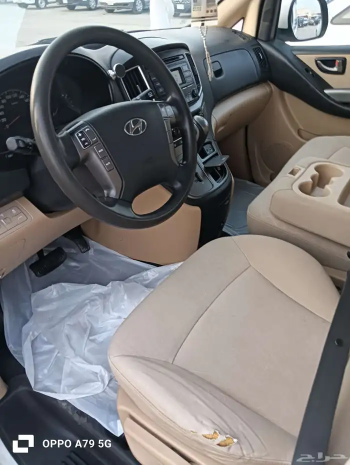 هونداي فان موديل 2020 علي الشرط يوجد ثلات قطع رش خارجي 4