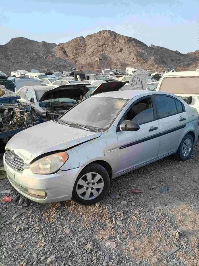 اكسنت دبدوب قطع غيار تشليح 3