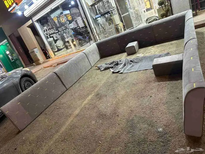 مجالس ارضيه شبه الجديد ونظيفه على الشرط بأسعار مناسبه 3