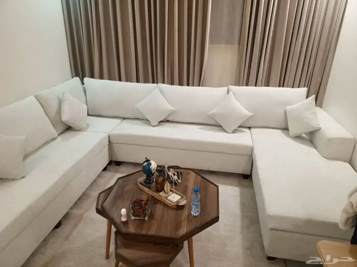 مفروشات الرياض  تفصيل جميع انواع الكنب والجلسات الارضي والس 1