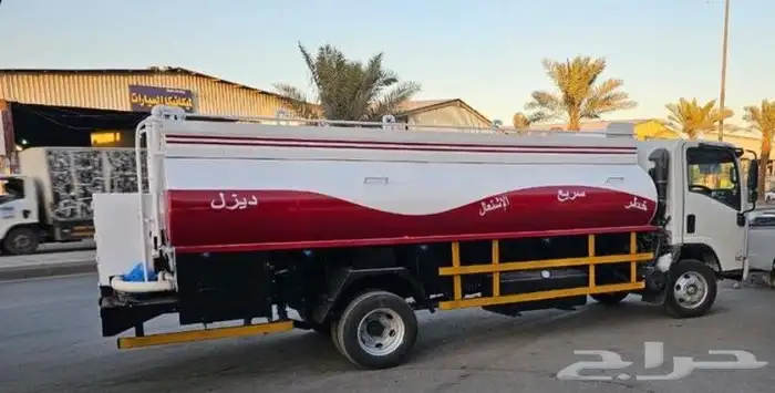 توزيع ديزل وجاز لجميع الكسارات والمصانع والشركات والمخابز 0