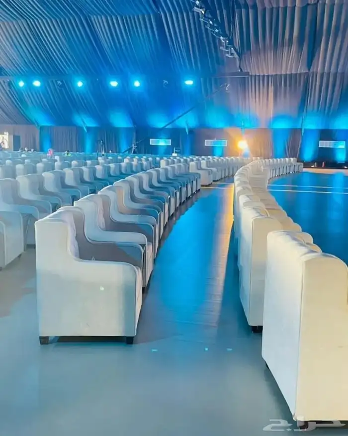 تأجير كنب فردي ثنائي ثلاثي جلد ابيض سكري كلاسيكي الرياض 0