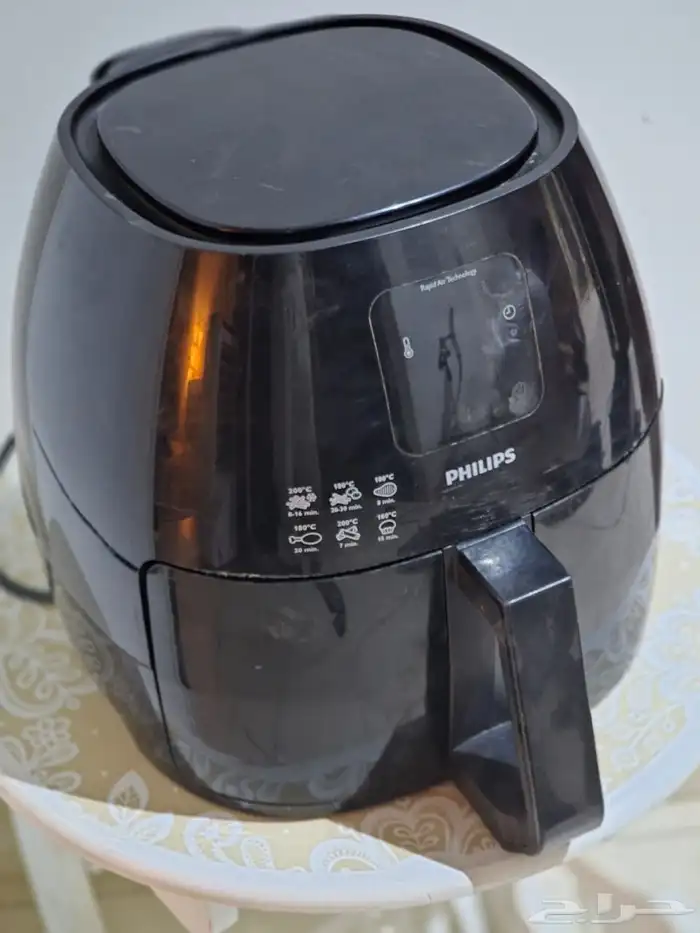 للبيع قلاية هوائية Philips   بحالة ممتازة 0
