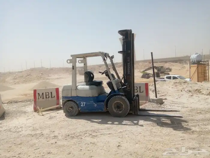 رافعات شوكية للايجار 0