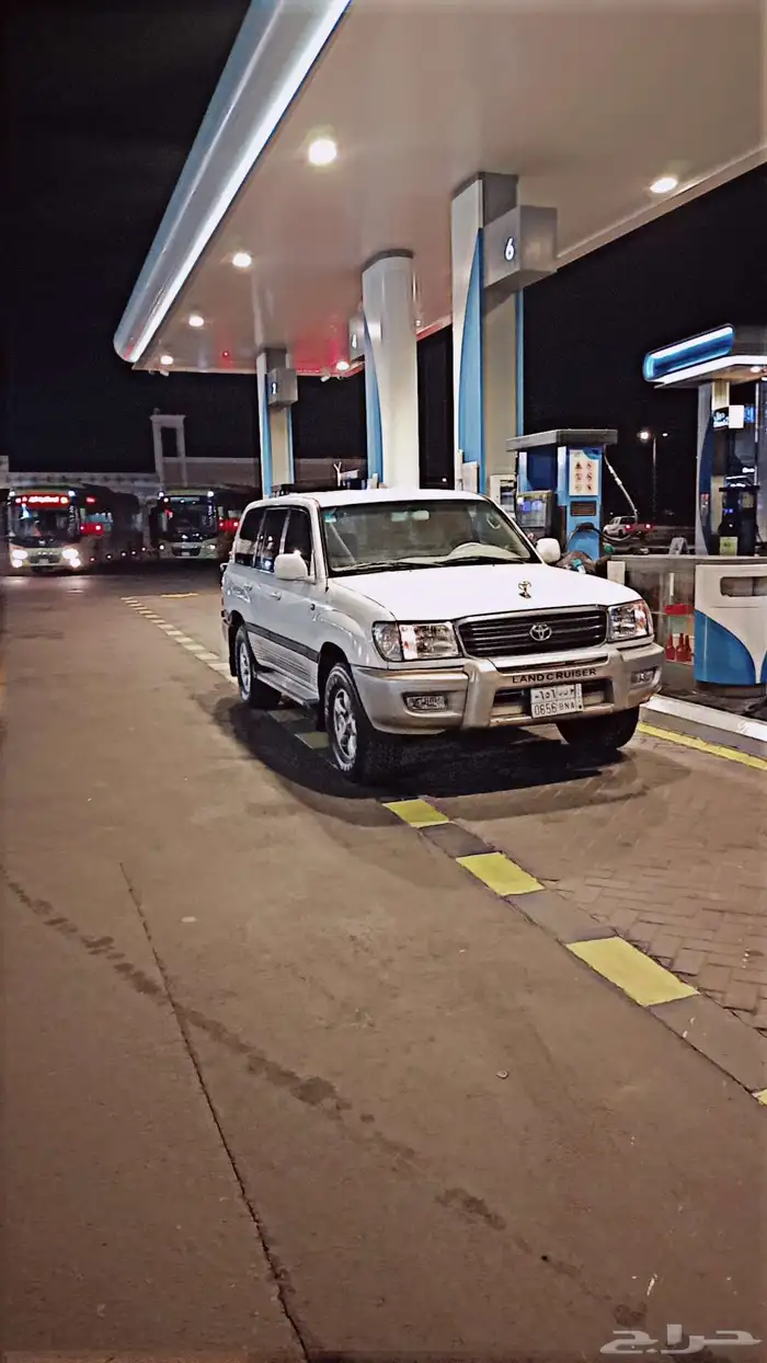 للبيع لاندكروزر موديل2002وكاله 34