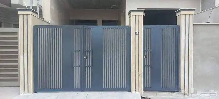 ابواب حديد أبواب خشب أبواب المنيوم ابواب سحاب جلد نوافذ 5