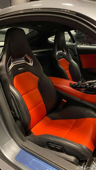 Mercedes AMG GT 10