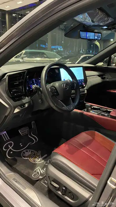 Lexus RX500 H 6