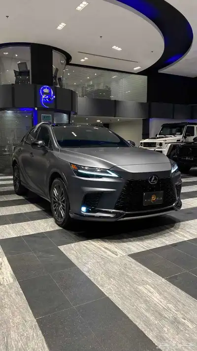 Lexus RX500 H 2