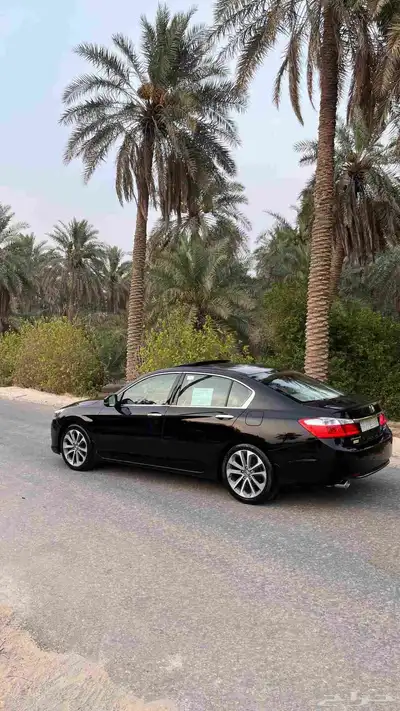 للبيع هوندا اكورد 5