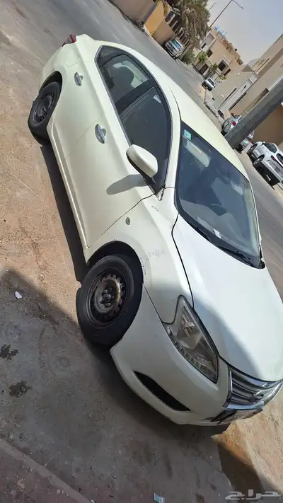 نيسان سنترا 2013 0
