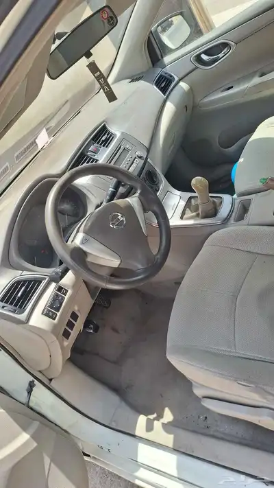 نيسان سنترا 2013 3
