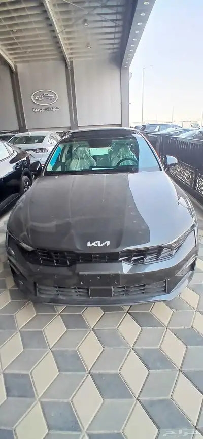 كيا k5 نص فل 2025 1