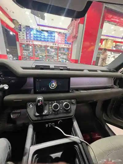شاشه ديفندر Land Rover شكل وكاله الفل كامل مقاس 11 4 مع ليد 2