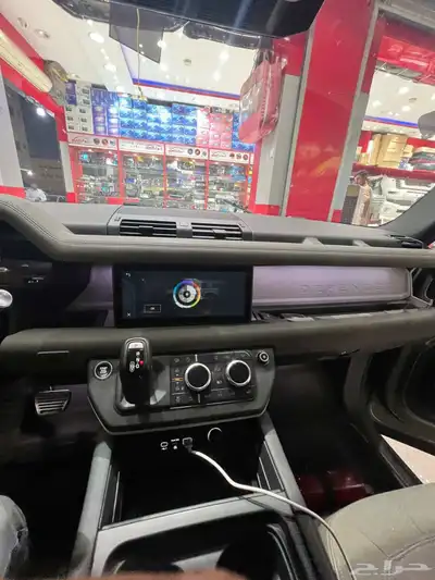 شاشه ديفندر Land Rover شكل وكاله الفل كامل مقاس 11 4 مع ليد 4