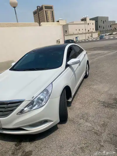 هزنداي سوناتا 2012 فل كامل نضيف جدا للمستخدم 0