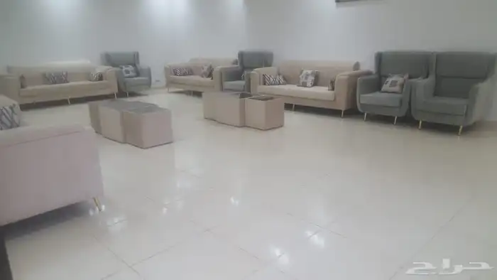 استراحة الزمردة للايجار نظيف وجديدة وكبيرة 4