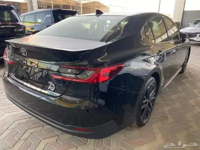 تويوتا كامري جراندي اسود خليجي 2025 5