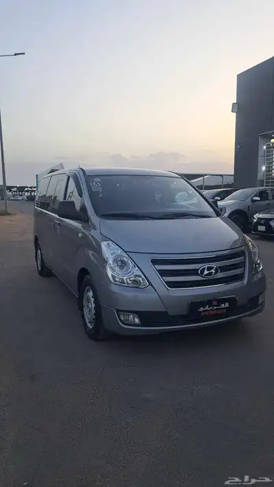 هونداي H1 موديل 2017عداد192الف ديزل 4