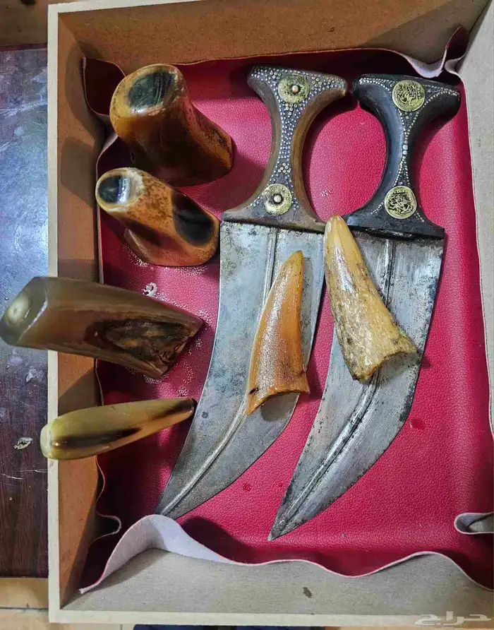 مقابض زراف خام للجنابي والخنجر 3