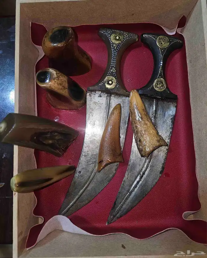 مقابض زراف خام للجنابي والخنجر 2