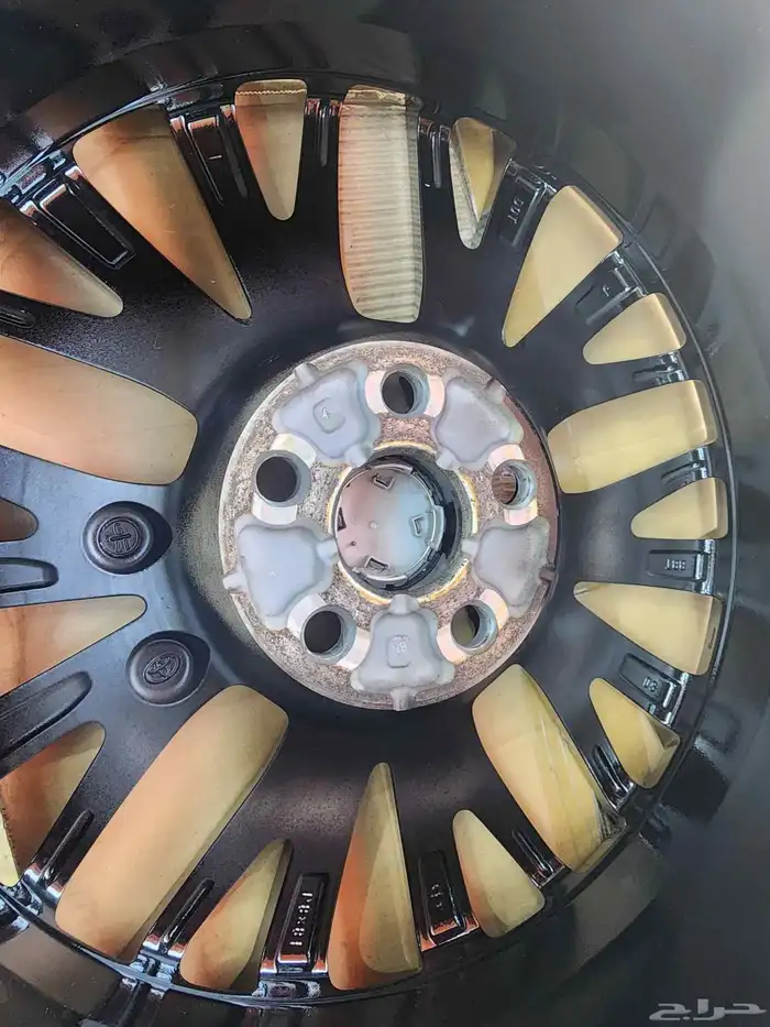 جنوط كامري هايبرد اصلي وكاله مقاس 18 موديل 2024 6