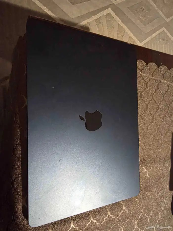لاب توب اي ماك m2 1